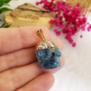 Apatita Azul Bruta - Pingente Banho Dourado - Imagem 4