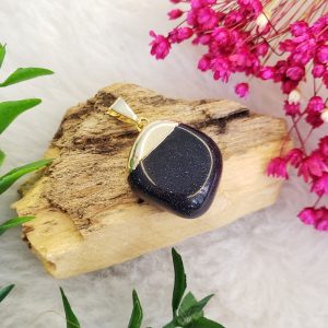 Pedra da Estrela Sintética Rolada - Pingente Banho Dourado