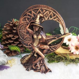 Escultura Bruxa da Lua - Bronze - Imagem 3