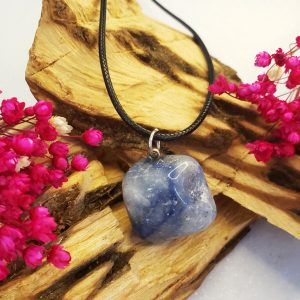Quartzo Azul - Colar Pedra Rolada