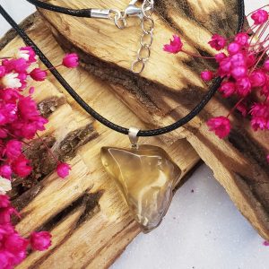 Green Gold - Colar Pedra Rolada