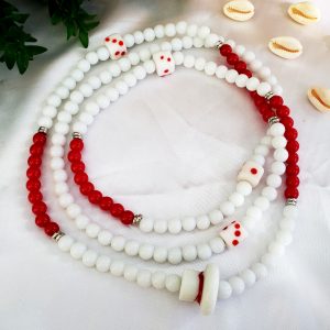 Guia Cerâmica Branco e Vermelho c/ Dados e Chapéu
